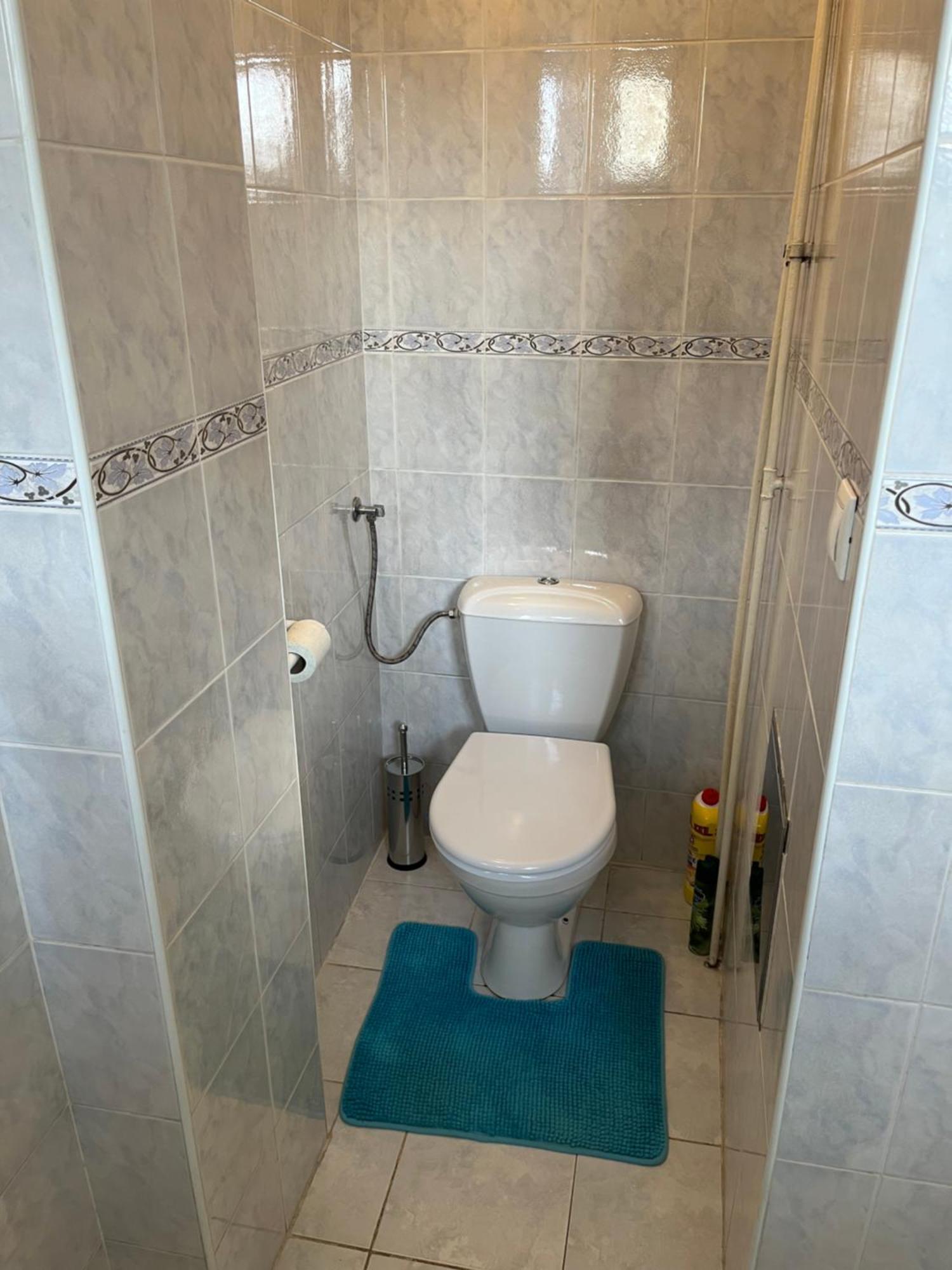 Victory Apartment Братислава Екстериор снимка